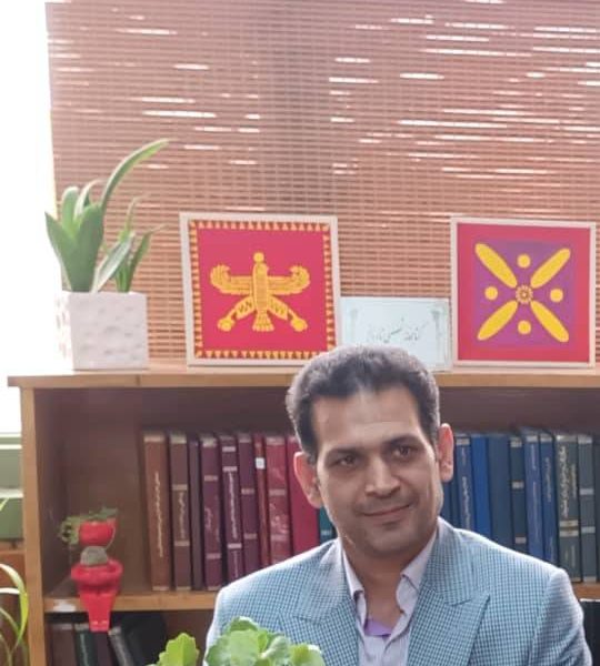 دکتر نجم‌الدین گیلانی: نگاه فردوسی در شاهنامه زن‌ستایانه است